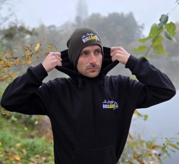 sweat capuche noir